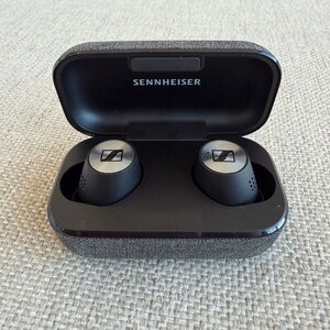 Sennheiser Momentum True Wireless Earbuds (Black)